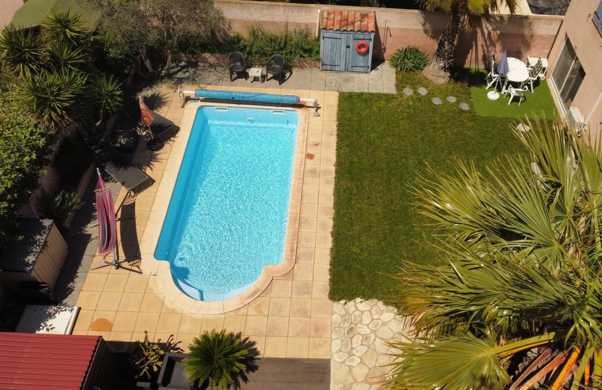 Studio Tranquillo Avec Piscine Et Salle De Sport 伊斯特尔 外观 照片